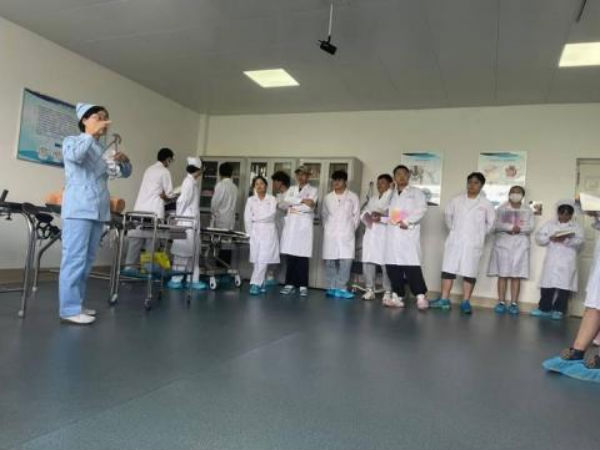 护理系-妇产科护理学实验公开课 第 1 张