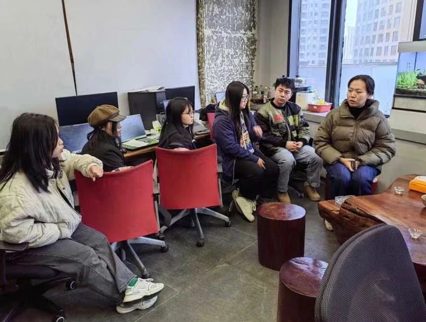 【创美艺传】深化校企合作拓展学生实践机会 ——环境设计专业教师开展访企拓岗活动  ? 第 2 张