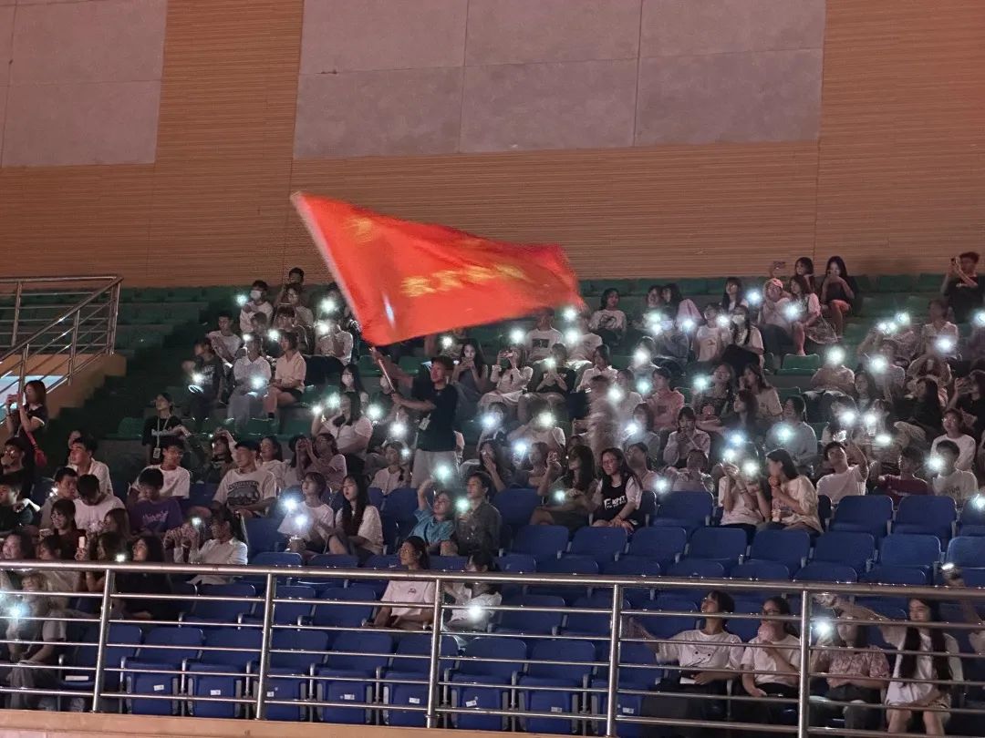 红色精神展风采，红歌颂党赞伟业 第 8 张