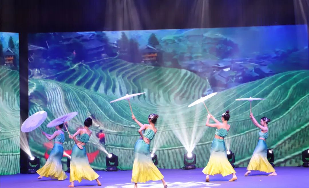 鹰击长空，迎风起舞 第 6 张