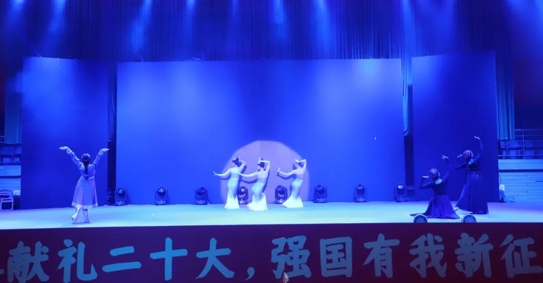 鹰击长空，迎风起舞 第 9 张