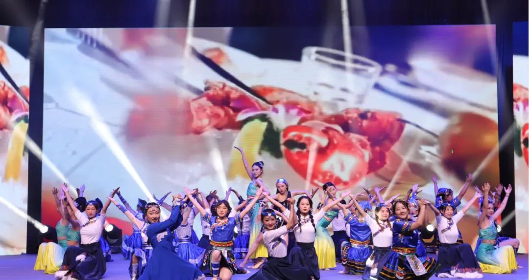 鹰击长空，迎风起舞 第 16 张