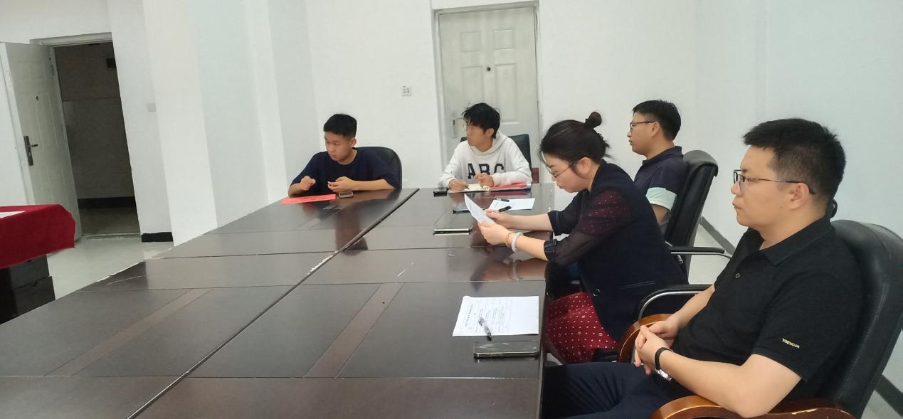 图片 3.png 一站式 信智社区成功举办“时代新人铸魂工程” 辅导员案例研讨大赛 第 2 张