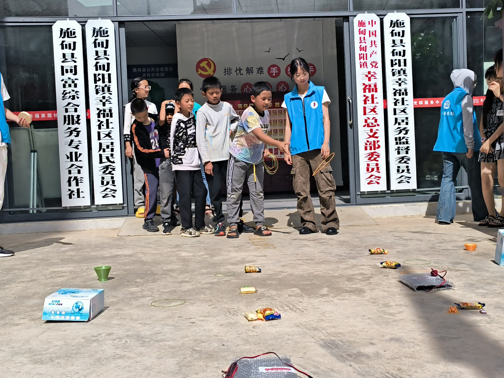 三下乡｜捕多元科学梦，助青春实践行——信息与智能工程学院科技智辅讲堂收官 第 4 张