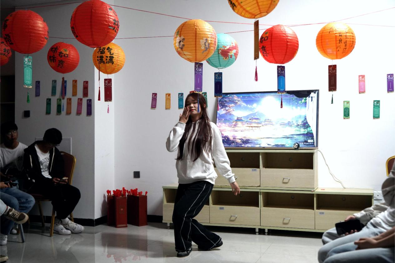 【团学活动】智趣中秋，灯谜盛宴 第 9 张