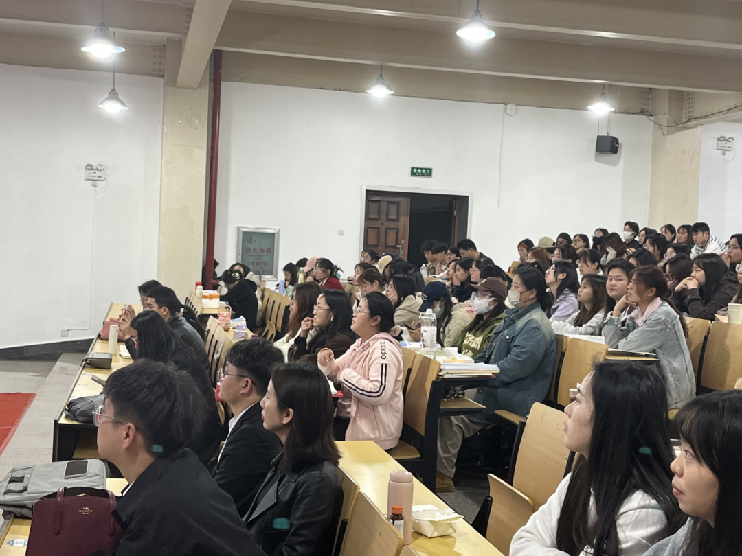 校企合作 共筑就业新桥梁丨医学院护理（学）、助产（学）专业开展就业宣讲会 第 4 张