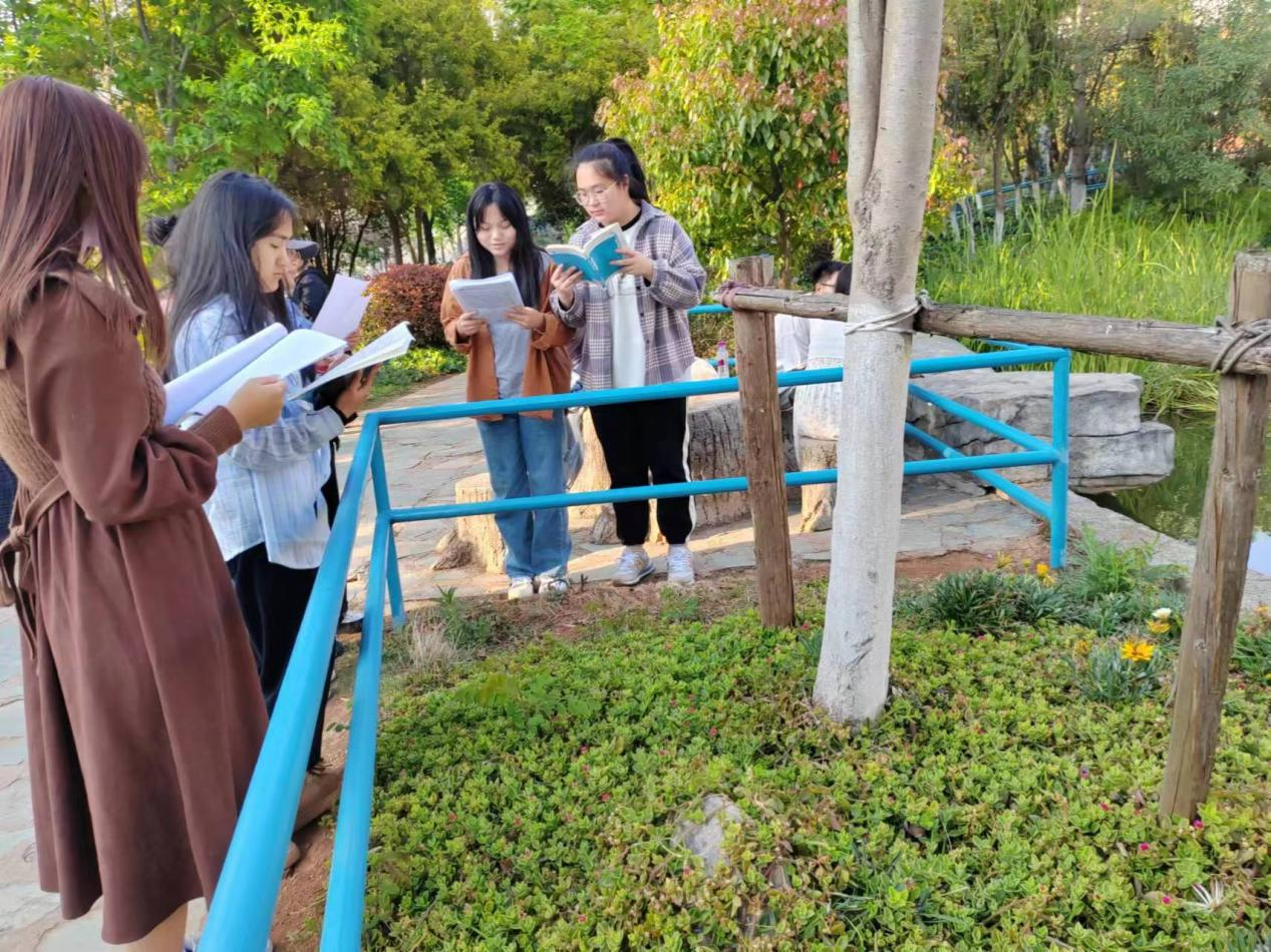 学风建设|霞光浸润疲惫心灵，晚读为梦注入活力 第 2 张