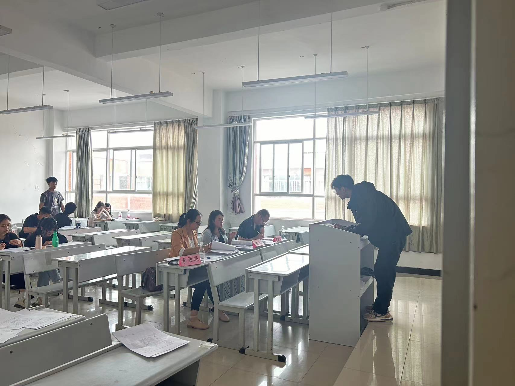 图片6.png 图片6.png