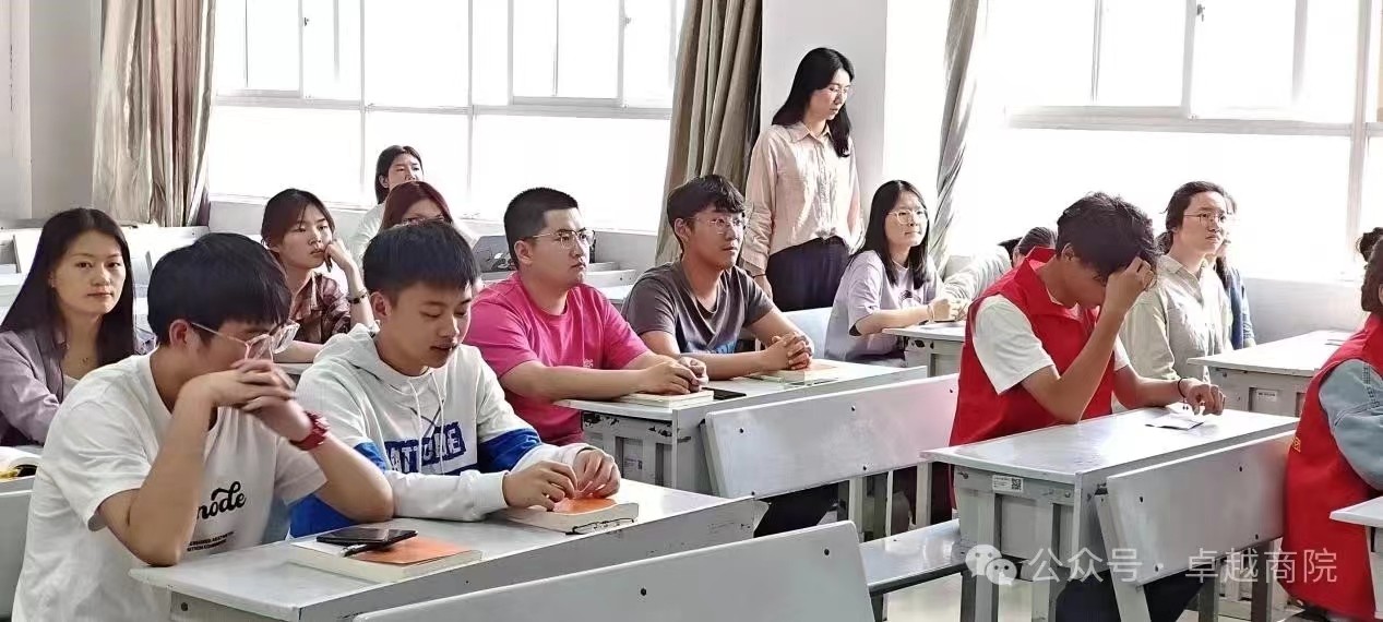 9c4e4662c29d78ddf507bb358edc90f.jpg 9c4e4662c29d78ddf507bb358edc90f.jpg