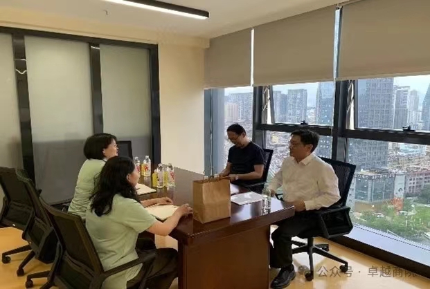 d05c3eda85f5360f1c6f59671e4f380.jpg d05c3eda85f5360f1c6f59671e4f380.jpg