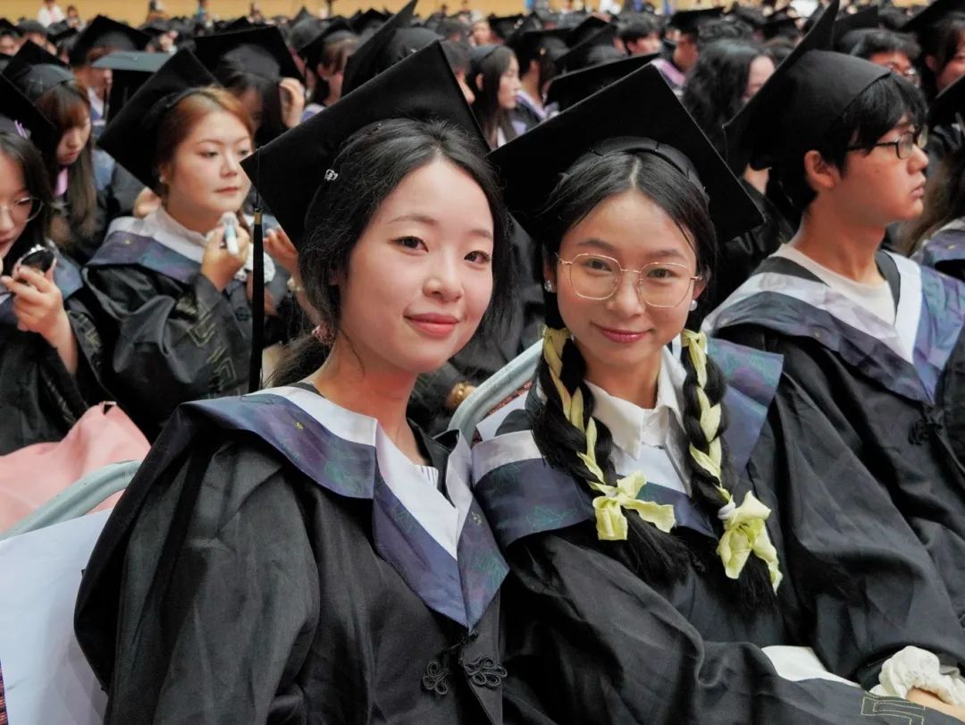 云南经济管理学院2025年毕业典礼隆重举行！ 第 28 张