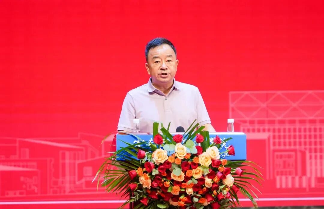 产教融合启新程！云南经济管理学院“智能制造工程师学院”揭牌成立！ 第 3 张