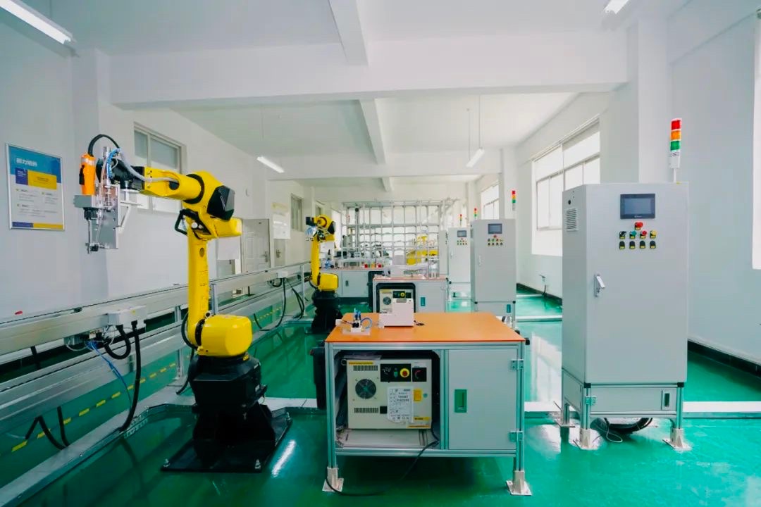 再投350万！云经管这个实验室将全新升级！ 第 7 张