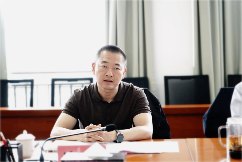 呈贡区委与云南经济管理学院共筑斗南国际花卉产业学院新未来 第 4 张