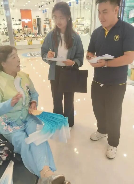 暑期社会实践｜财会金融学院“活力社区筑梦实践队”线上线下齐发力，问卷调研探需求 第 4 张