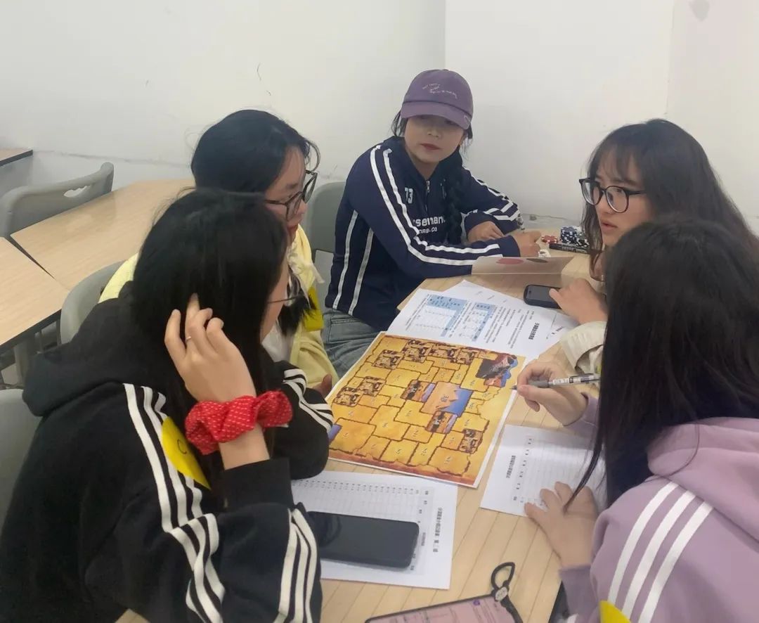 从课本到实战：财金学子沙漠掘金赛狂掀'财富风暴'，这些技能亮了！ 第 4 张