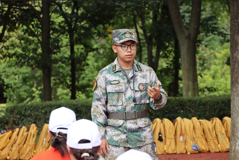 训之以严，砺之以行——云经管医学院军训纪实 第 9 张