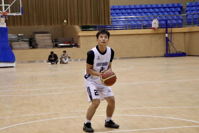 热血逐光，“篮”不住的青春！医学院篮球赛总决赛燃动校园 第 6 张