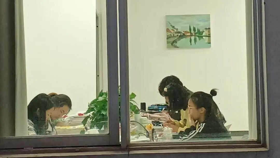 804宿舍，全“研”上岸?? 第 9 张