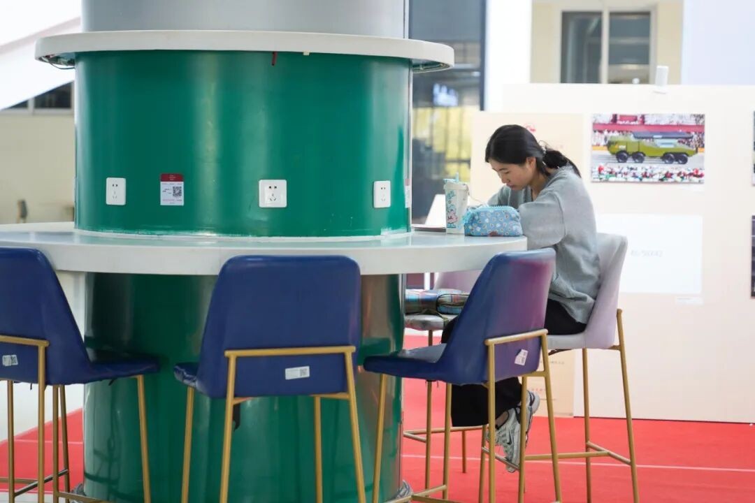 今天，云经管开学第一天！ 第 21 张