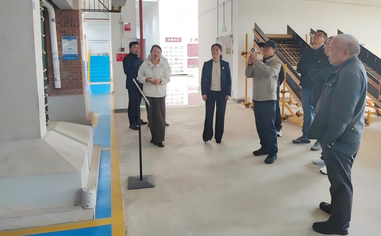 图片2(1).png 图片2(1).png