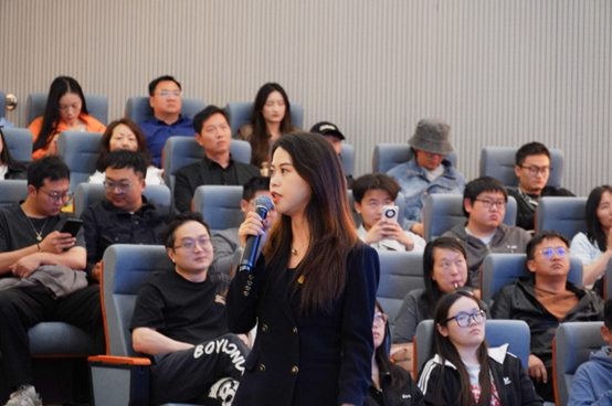 “艺”彩纷呈，“媒”好未来——云南经济管理学院艺术与传媒学院成功举办2026届毕业生春季专场招聘会 第 3 张